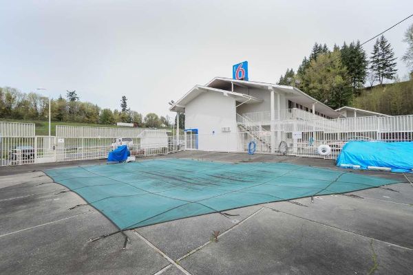 MOTEL 6 KELSO - MT ST HELENS (Kelso)